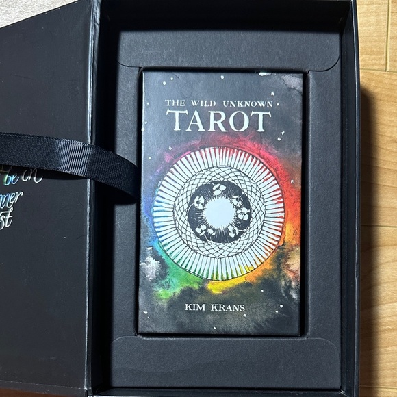 Wild Unknown Tarot Deck + Guidebook (Keepsake Box Set) - Picture 9 of 11